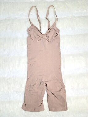 SKIMS Seamless Sculpt Mid Thigh Bodysuit Tan Sienna Small NEW
